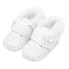 Kojenecké zimní capáčky ke křtu New Baby 3-6 m holka